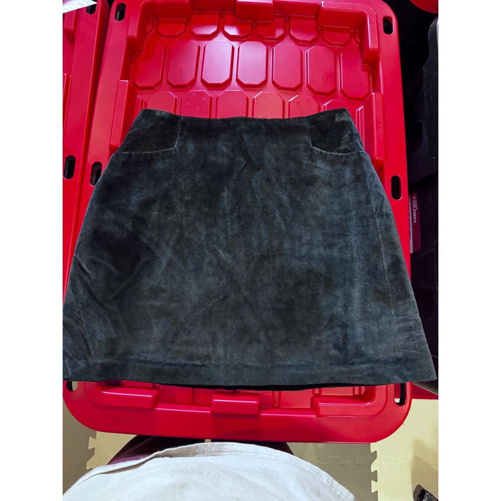 Banana Republic Stretch Black Velvet Mini Skirt A-Line Cotton Lycra Size 8